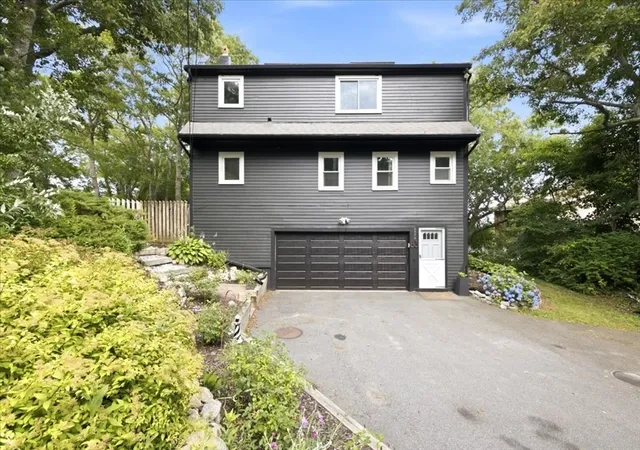 Photo 2 of Single family home for sale at 83 Hillside Dr, Plymouth, MA 02360 | MLS# 73551050 | Listing updated on 2026-09-12