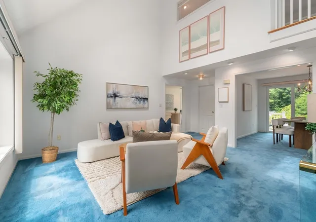 2nd image of 21 Indian Cove Way #21, South Easton, MA 02375 | MLS# 73566385