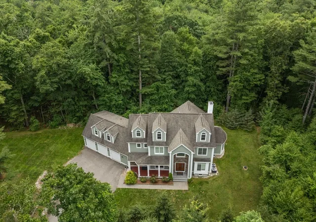 Homes for sale in Framingham, MA | 24 Wayside Inn Rd, Framingham, MA 01701 | MLS# 73545358