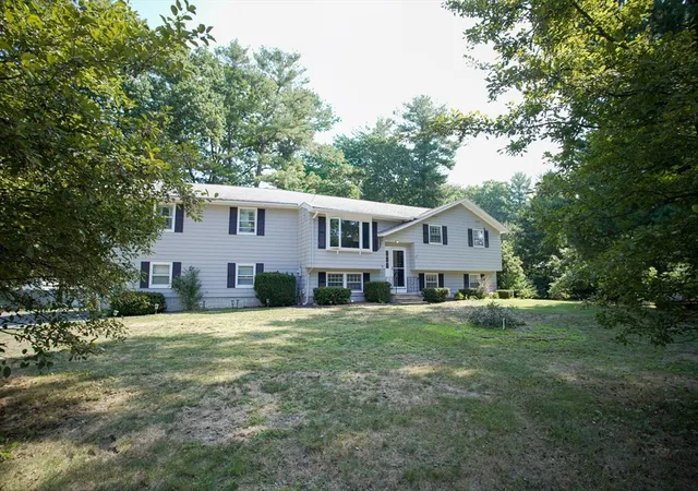 Photo 1 of Single family home for sale at 30 Porter St, Billerica, MA 01821 | MLS# 73564501 | Listing updated on 2026-08-21