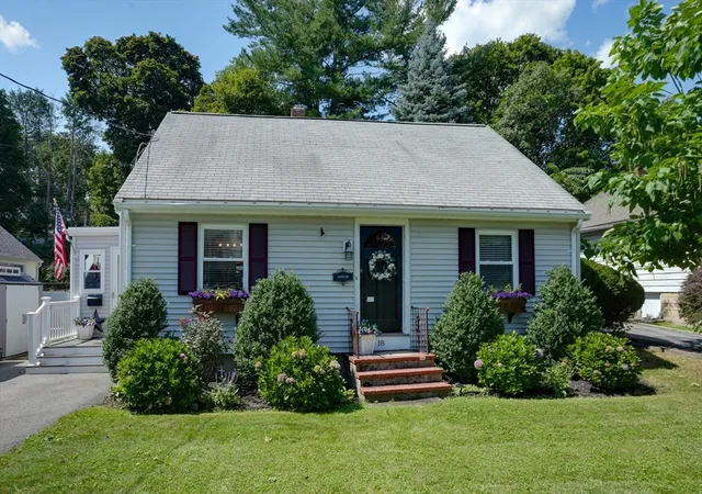 Photo 1 of Single family home for sale at 18 Ellis St, Woburn, MA 01801 | MLS# 73568332 | Listing updated on 2026-09-09