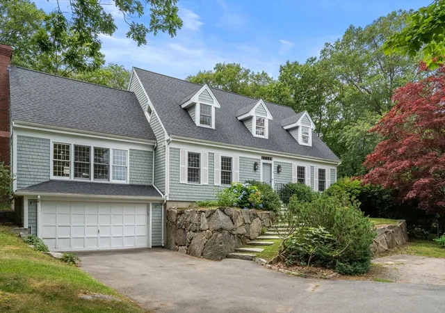 Photo 2 of Single family home for sale at 6 Boulder Top, Rockport, MA 01966 | MLS# 73553708 | Listing updated on 2026-09-20