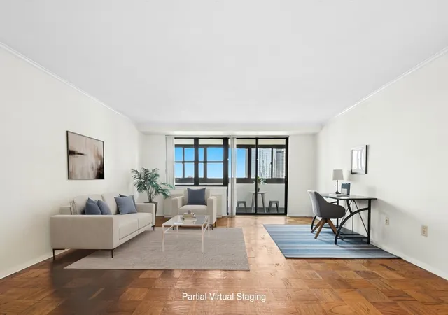 2nd image of 9 Hawthorne Pl #15H, Boston, MA 02114 | MLS# 73552006