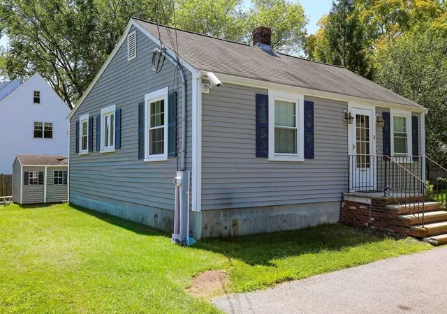 3rd image of 3 Fairview Ave, Natick, MA 01760 | MLS# 73560018