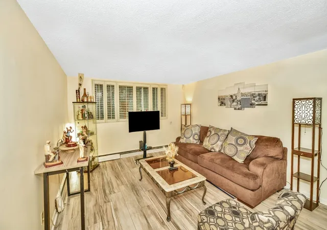 4th image of 2089 Dorchester Ave #3, Dorchester Center, MA 02124 | MLS# 73546158