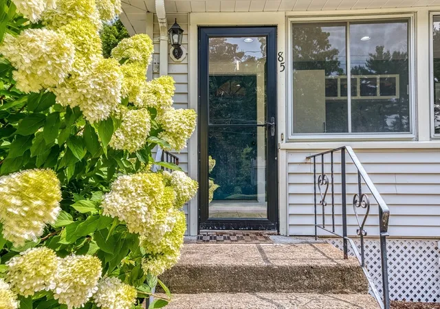 Photo 3 of Single family home for sale at 85 Lincoln Rd, Walpole, MA 02081 | MLS# 73561983 | Listing updated on 2026-09-16