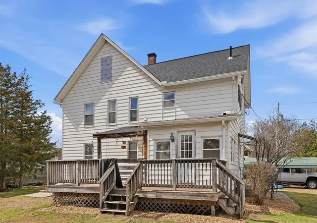 Homes for sale in Palmer, MA | 1016 Chestnut St, Palmer, MA 01069 | MLS# 73502679