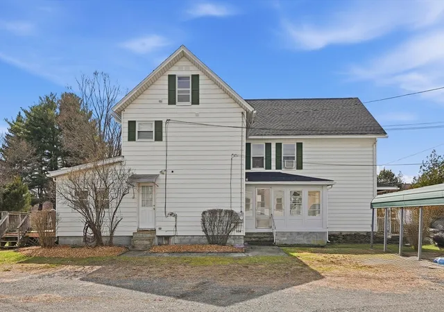 Homes for sale in Palmer, MA | 1016 Chestnut St, Palmer, MA 01069 | MLS# 73502679
