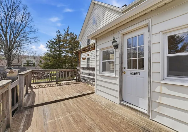 Homes for sale in Palmer, MA | 1016 Chestnut St, Palmer, MA 01069 | MLS# 73502679