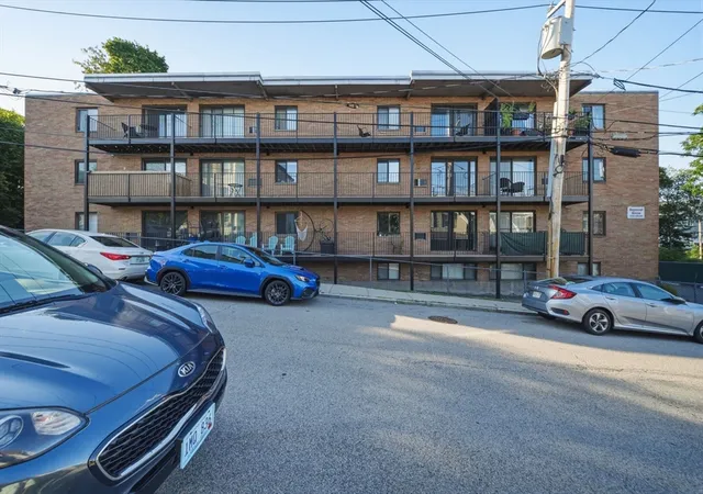 2nd image of 10 Coffey St #25, Dorchester, MA 02122 | MLS# 73559274