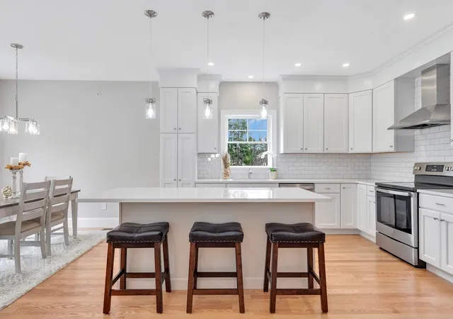 Listing Photo 5 - Condo for sale in building located at 14 Boot Shop Rd, Upton, MA 01568 - Unit #14
