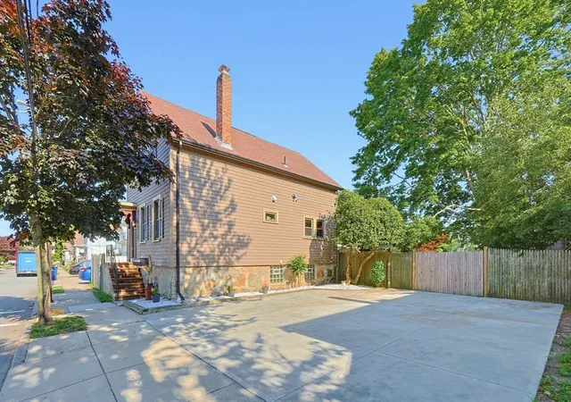 Homes for sale in New Bedford, MA | 42 Grape St, New Bedford, MA 02740 | MLS# 73547500