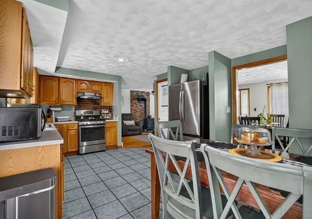 2nd image of 71 Hichborn St, Revere, MA 02151 | MLS# 73565854