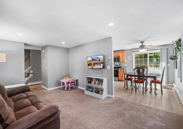 4th image of 137 Lake Ave, East Wareham, MA 02538 | MLS# 73528977