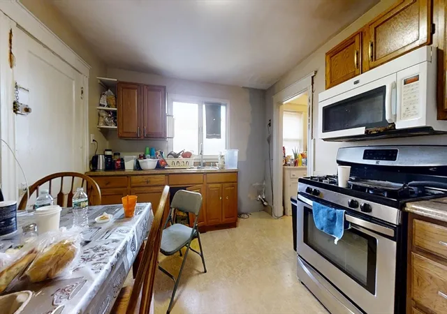 5th image of 18 Prospect Street, Watertown, MA 02472 | MLS# 73547064