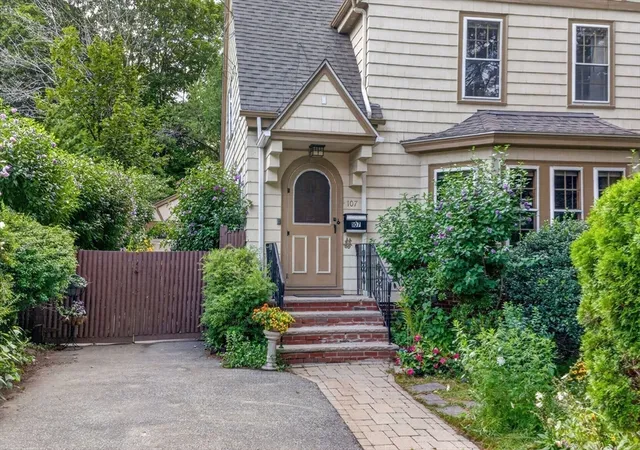 Photo 3 of Sale Pending at 107 Park Ave, Arlington, MA 02476 | MLS# 73562305 | Listing updated on 2026-09-02