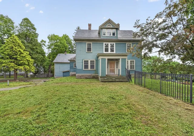 2nd image of 35 Leominster Rd, Lunenburg, MA 01462 | MLS# 73565951