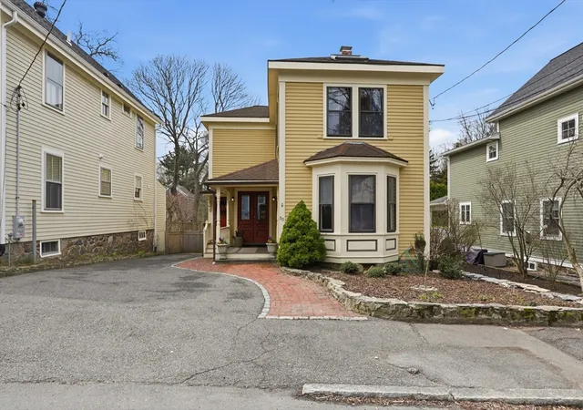 Photo 2 of Sale Pending at 50 Jersey St, Marblehead, MA 01945 | MLS# 73508327 | Listing updated on 2026-05-12