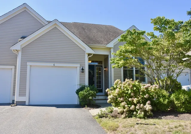 2nd image of 6 Chadwick Ct #6, Mashpee, MA 02649 | MLS# 73565289