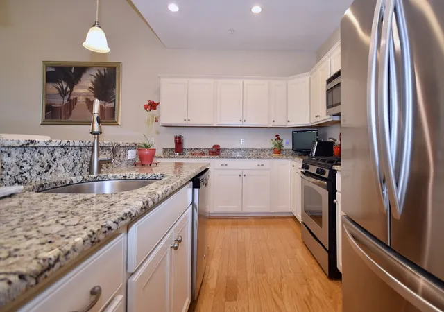 5th image of 6 Chadwick Ct #6, Mashpee, MA 02649 | MLS# 73565289