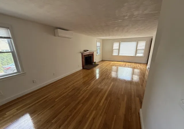 Photo 2 of Single family home for sale at 266 Lowell St, Wilmington, MA 01887 | MLS# 73560605 | Listing updated on 2026-09-07