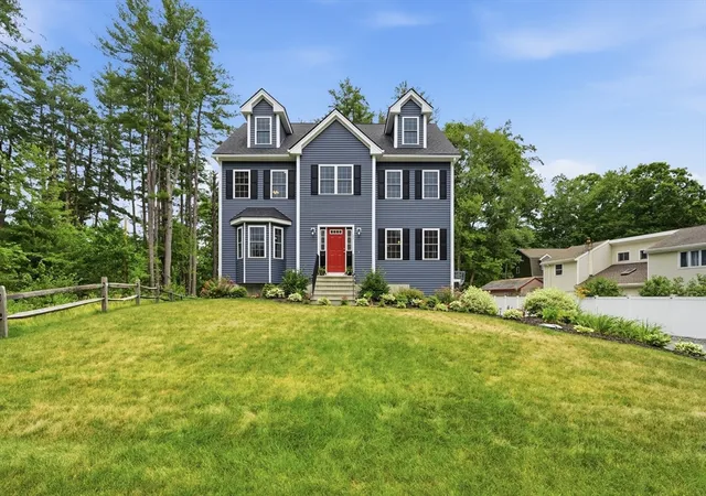 Photo 1 of Single family home for sale at 25 4th Avenue, Billerica, MA 01821 | MLS# 73547332 | Listing updated on 2026-09-15