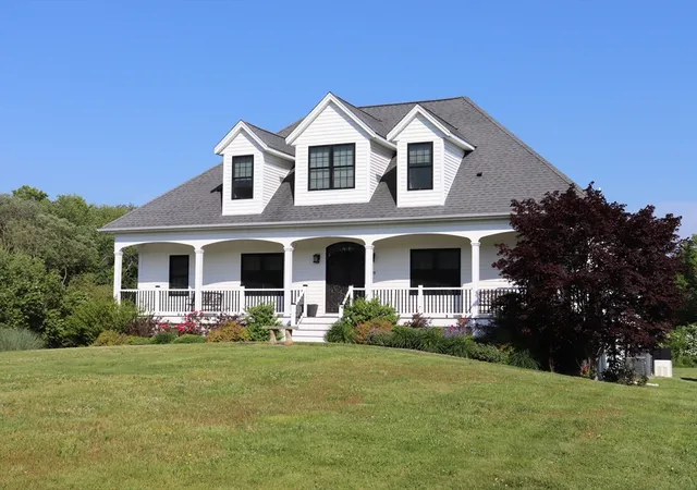 Photo 2 of Single family home for sale at 20 Meadowbrook Ln, Westport, MA 02790 | MLS# 73570197 | Listing updated on 2026-09-04