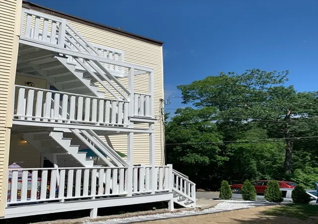 2nd image of 276 Fairmount St, Fitchburg, MA 01420 | MLS# 73373377