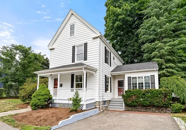 Homes for sale in Wellesley Hills, MA | 296 Linden St, Wellesley Hills, MA 02481 | MLS# 73547038