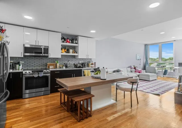 Listing Photo 5 - Condo for sale in building located at 10 Taber St, Boston, MA 02119 - Unit #603