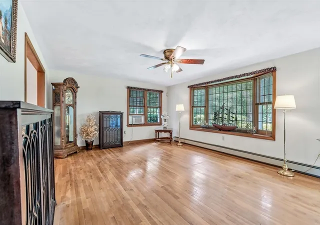Photo 4 of Single family home for sale at 25 Wiley Post Ln, East Falmouth, MA 02536 | MLS# 73570093 | Listing updated on 2026-09-19