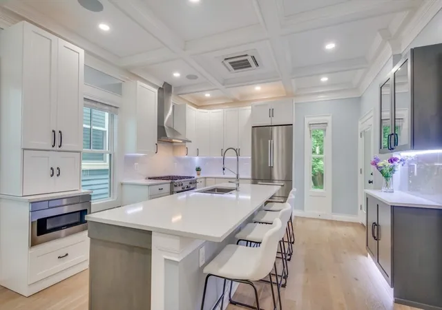 2nd image of 74 76 Dana St #3, Cambridge, MA 02138 | MLS# 73541254