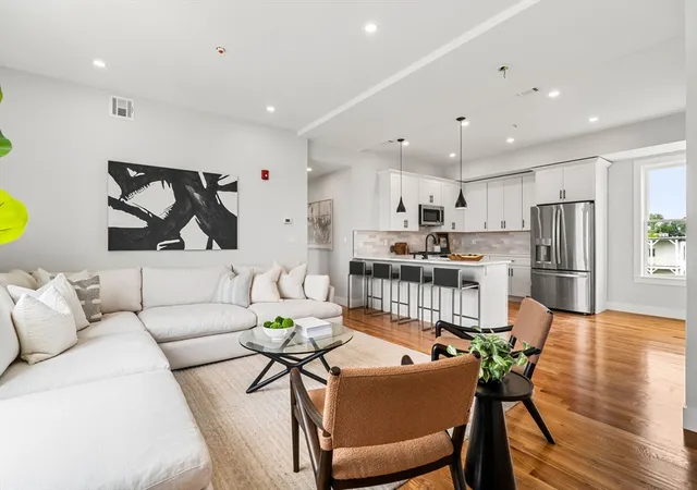 5th image of 1088 Saratoga St #4, Boston, MA 02128 | MLS# 73546735
