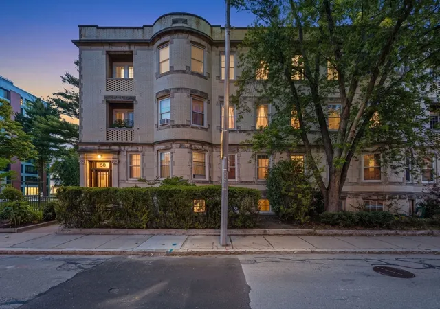 Homes for sale in Brookline, MA | 58 Pleasant Street #2, Brookline, MA 02446 | MLS# 73544351