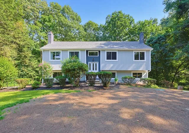 Photo 1 of Sale Pending at 33 Copper Ln, Holliston, MA 01746 | MLS# 73556002 | Listing updated on 2026-09-01