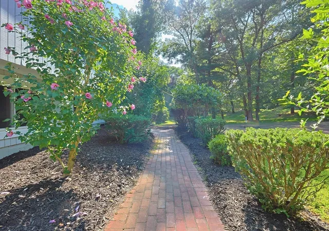 Photo 4 of Sale Pending at 33 Copper Ln, Holliston, MA 01746 | MLS# 73556002 | Listing updated on 2026-09-01