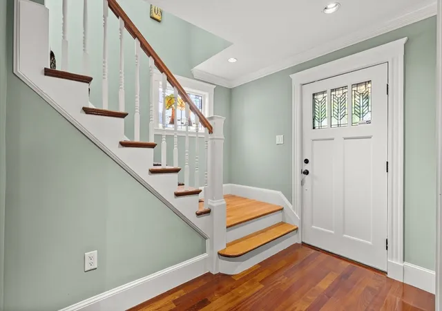 5th image of 158 Lowell St, Arlington, MA 02474 | MLS# 73550401