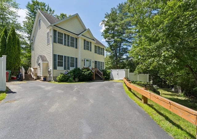 3rd image of 9 Perron Way, Lowell, MA 01854 | MLS# 73549046