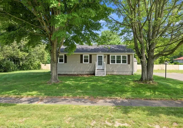 Photo 3 of Sale Pending at 15 Peterson Cir, Feeding Hills, MA 01030 | MLS# 73559132 | Listing updated on 2026-09-24