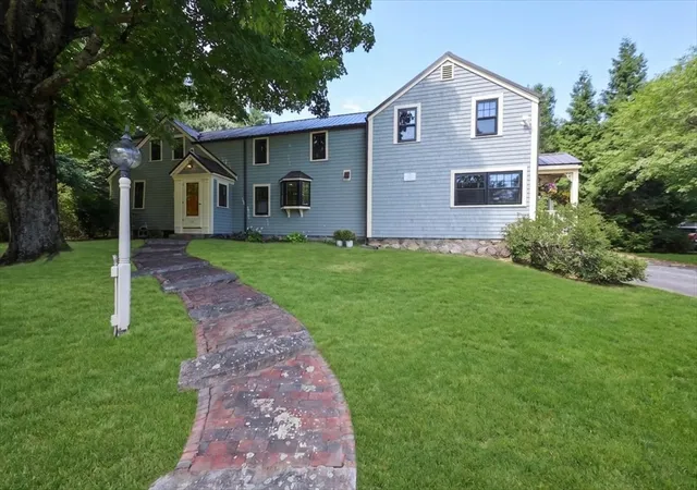 3rd image of 56 Brigantine Cir, Norwell, MA 02061 | MLS# 73564071