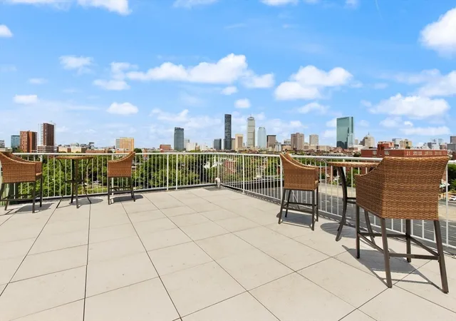 Photo 3 of Condo for sale at 1948 1950 Washington St #2G, Boston, MA 02118 | MLS# 73532102 | Listing updated on 2026-09-07