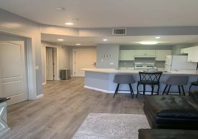 Photo 3 of Sale Pending at 614 Pond St #1214, Braintree, MA 02184 | MLS# 73563735 | Listing updated on 2026-09-03