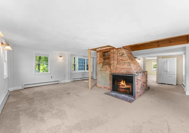 Homes for sale in Rockland, MA | 313 E Water St, Rockland, MA 02370 | MLS# 73522292