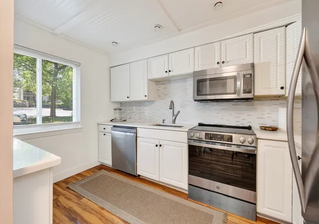 Homes for sale in Hingham, MA | 1 Beals Cove Rd #D, Hingham, MA 02043 | MLS# 73544849