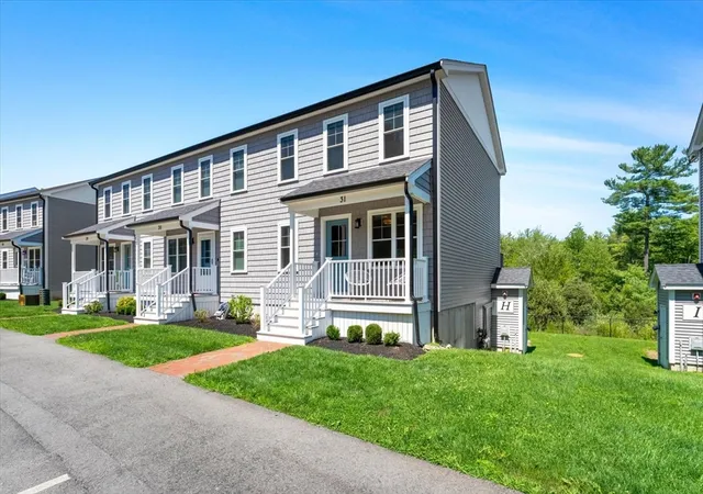 2nd image of 55 Plymouth St #H31, Whitman, MA 02382 | MLS# 73562335