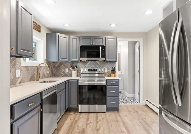 Homes for sale in Westborough, MA | 2 Park St #2B, Westborough, MA 01581 | MLS# 73537192