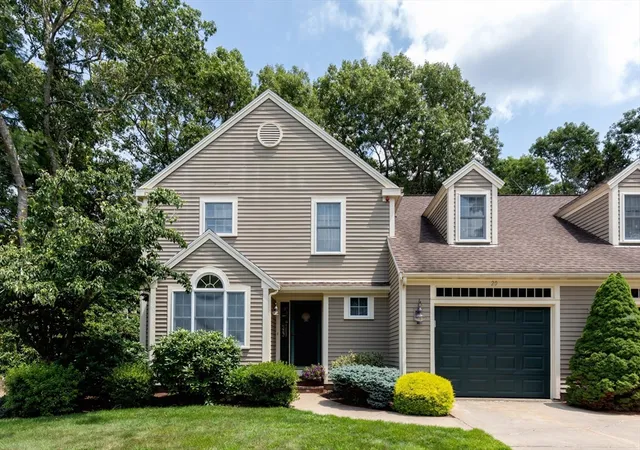 1st image of 20 Bishops Park #20, Mashpee, MA 02649 | MLS# 73556931
