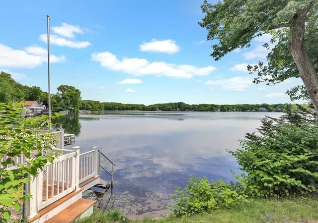 Homes for sale in Wrentham, MA | 118 Woolford Road, Wrentham, MA 02093 | MLS# 73526304