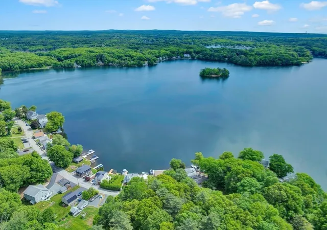 Homes for sale in Wrentham, MA | 118 Woolford Road, Wrentham, MA 02093 | MLS# 73526304