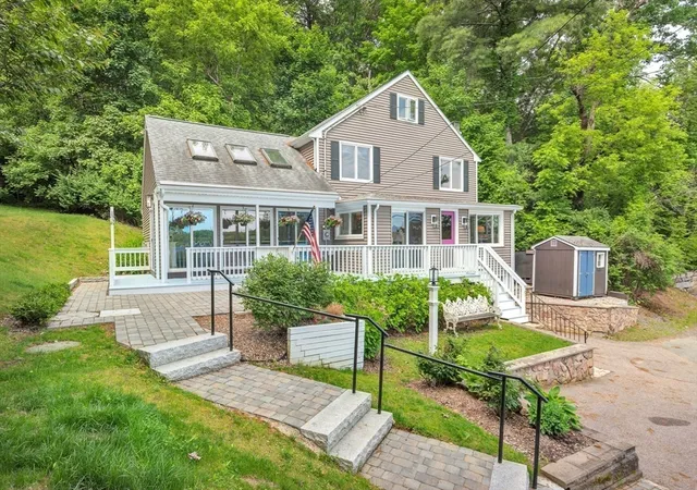 Homes for sale in Wrentham, MA | 118 Woolford Road, Wrentham, MA 02093 | MLS# 73526304
